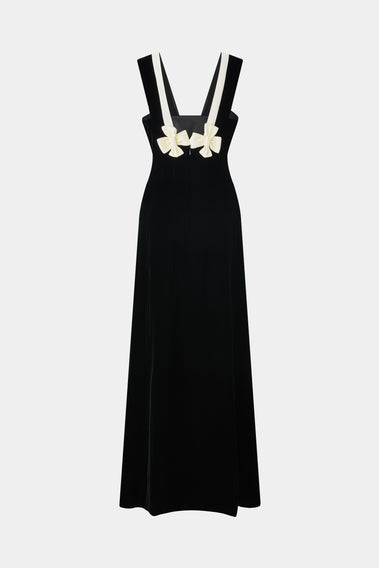 ELEGANT BLACK BOW GOWN