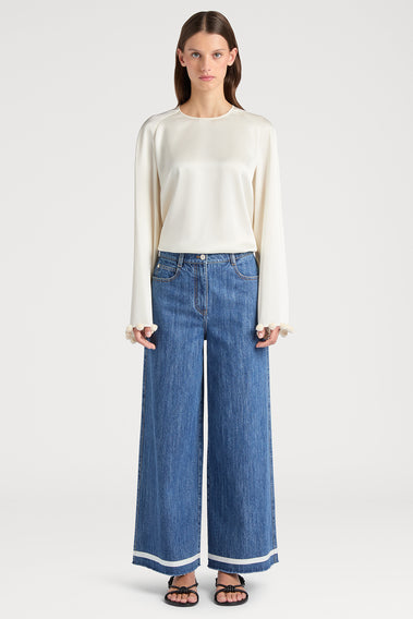 PLAYFUL VOLUME & CHIC BUBBLE SLEEVES STYLE TOP