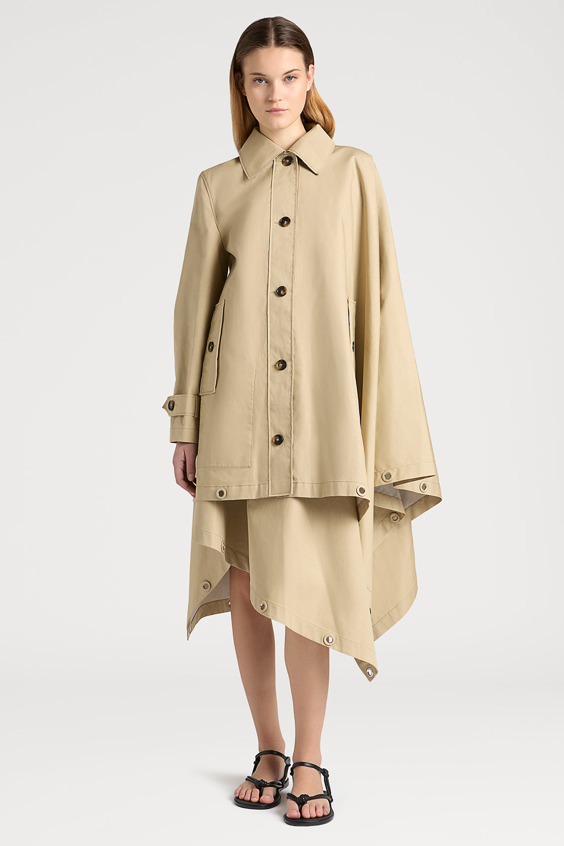 CAPE COUTURE TRENCH