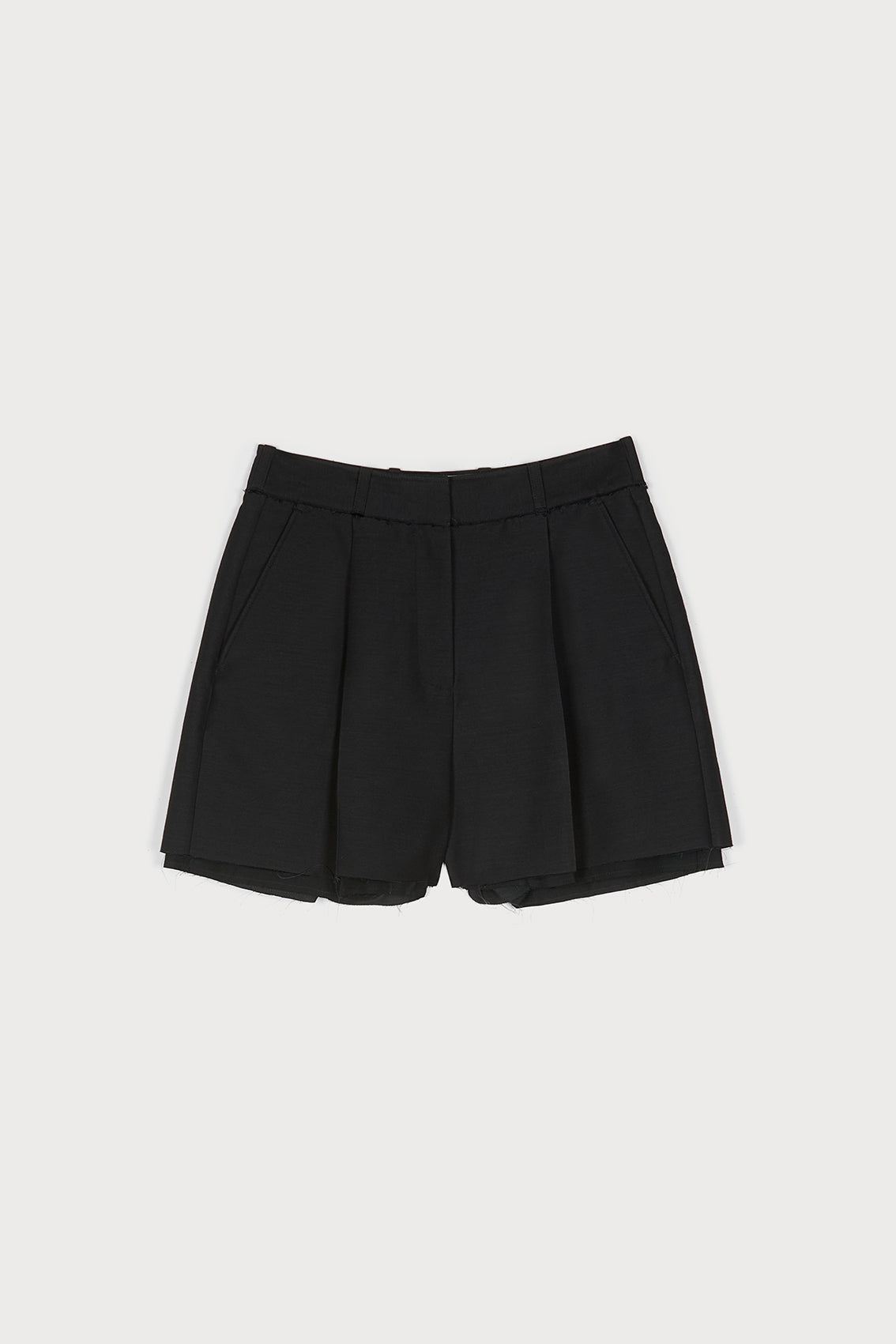 SOPHISTICATED TAILORING SHORTS