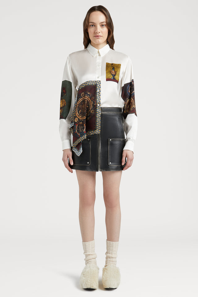 Long Sleeve Shirt with Vase Prints