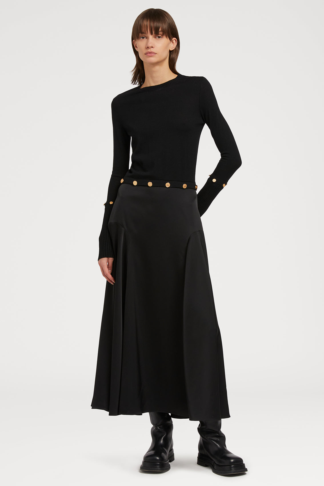 VERSATILE EVERYDAY BLACK DRESS