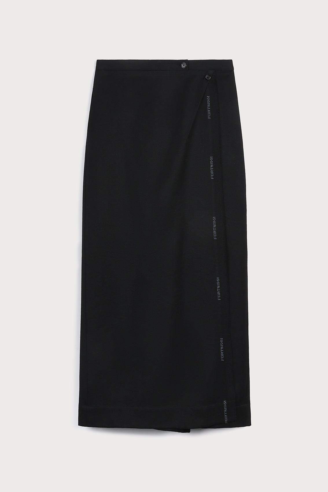 METROPOLITAN FLAIR AND SOPHISTICATED PENCIL SKIRT