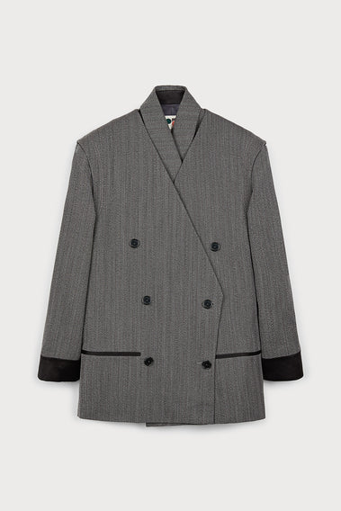 STRIKING GREY OVERSIZED JACKET WITH BOLD BUTTON