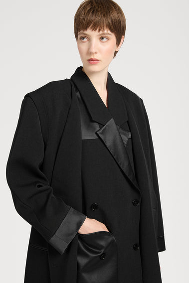 REFINED BLACK WOOL OUTERWEAR