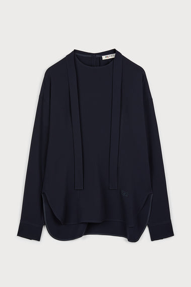 NAVY FLATTERING VERSATILE SHIRT