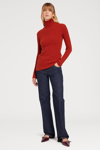 CLASSIC TURTLENECK SWEATER